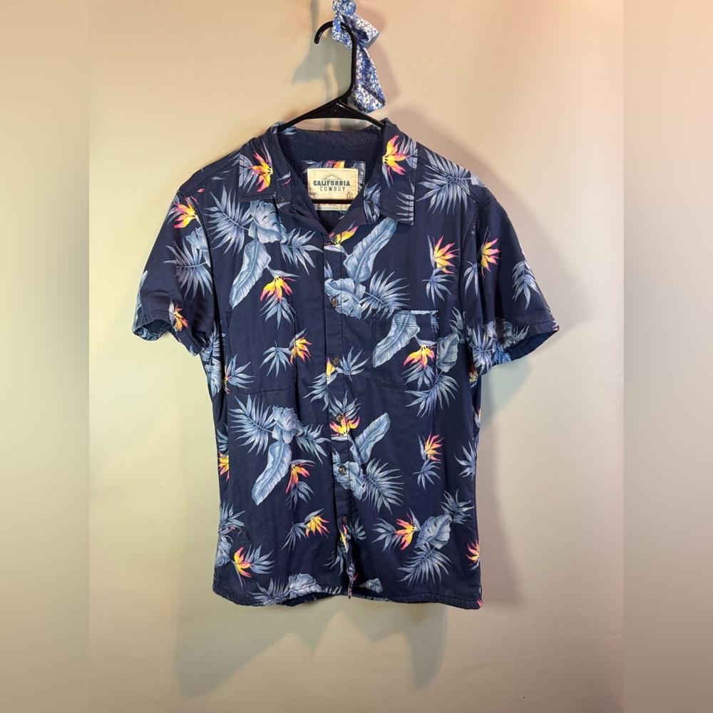 Guayabera Men's Navy Floral Casual Button Down Shirt
